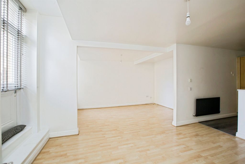 Additional image 15 of 2 bed penthouse for saleCharlotte Close, Halifax HX1