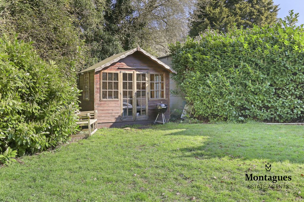 Additional image 30 of 3 bed detached house for saleParndon Wood Road, Harlow CM19