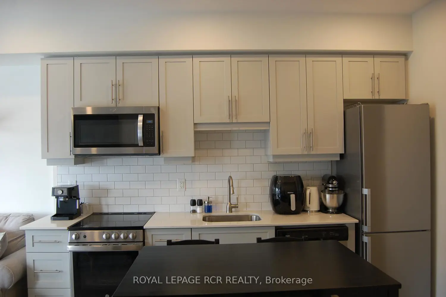 247 Northfield Drive 505 photo 4