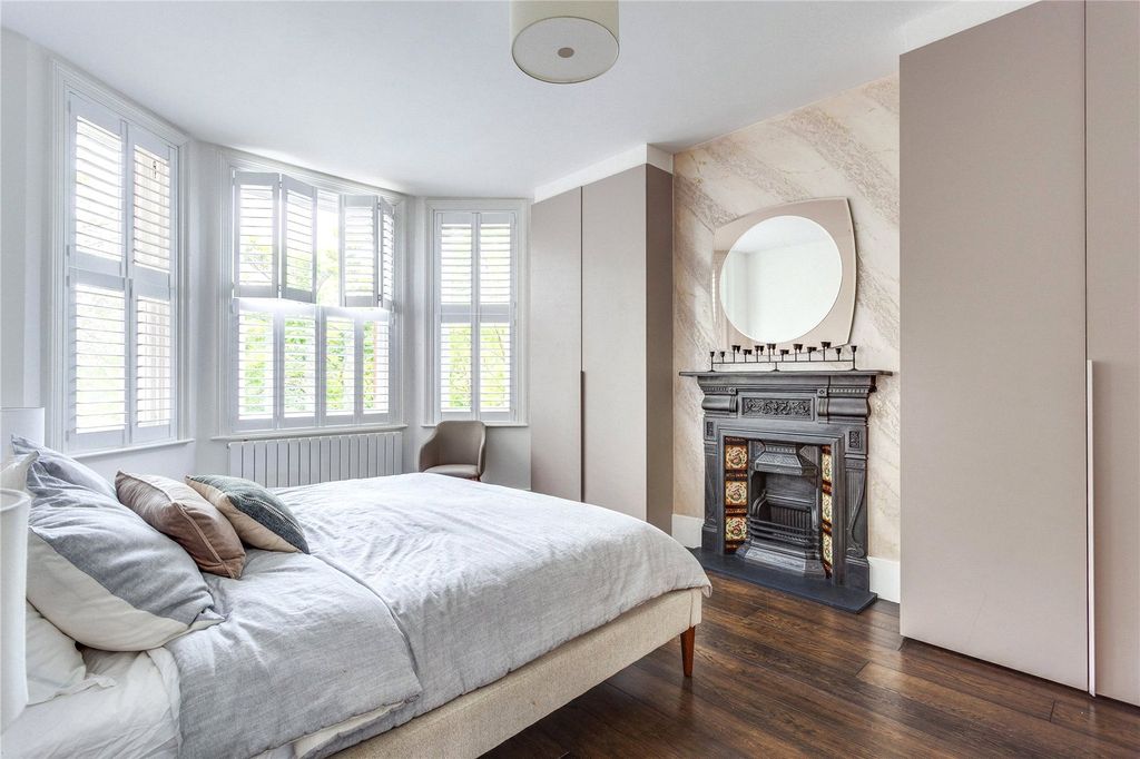 Additional image 8 of 4 bed detached house for saleNorman Avenue, Henley-On-Thames, Oxfordshire RG9