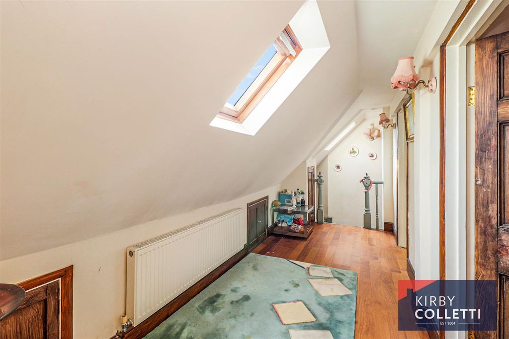 Additional image 23 of 4 bed semi-detached house for saleGoose Green, Hoddesdon EN11