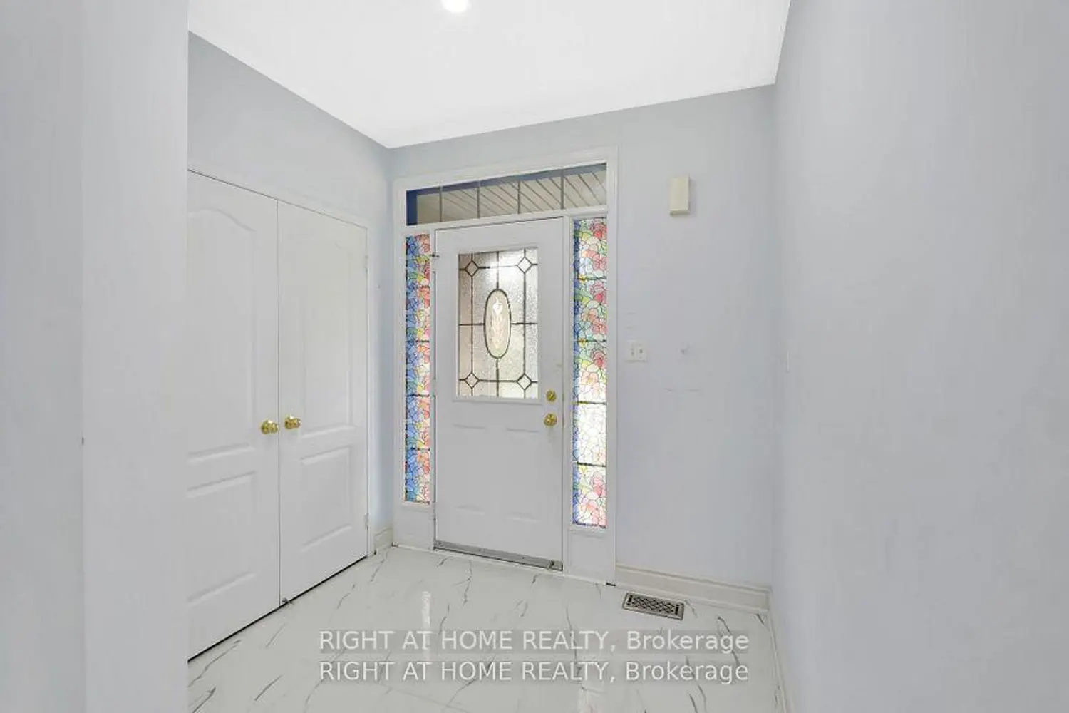 3 Silverbell Court photo 5