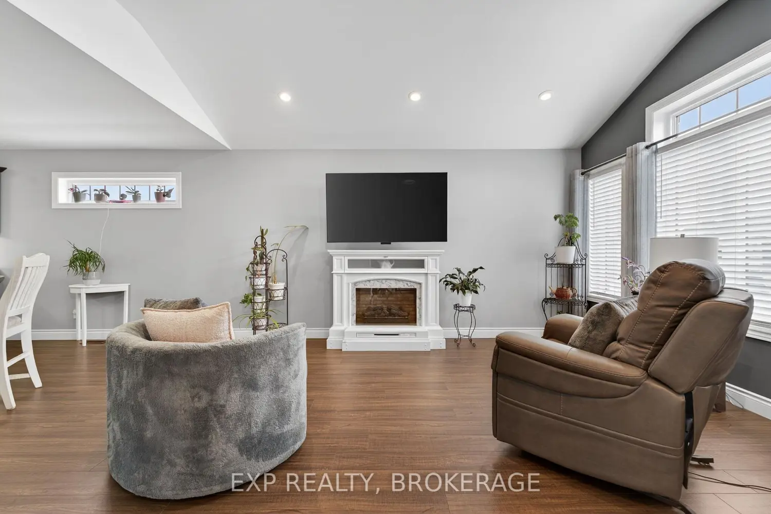 79 Deacon Place photo 2