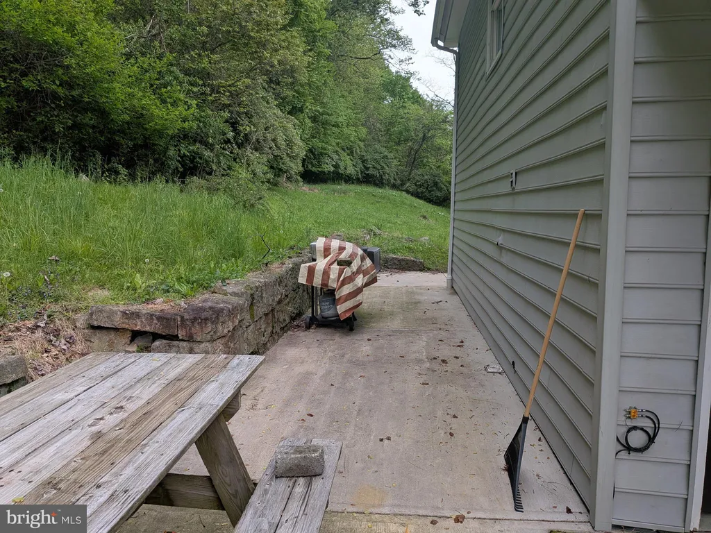 Additional image 6 of 2418 Muddy Run Road, Mifflintown, PA 17059