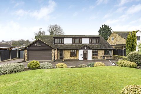 Orchard Close, Cuffley, Potters Bar, Hertfordshire EN6