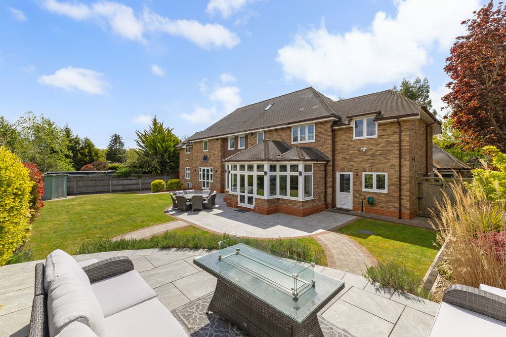 Additional image 15 of 6 bed detached house for saleWood End Road, Harpenden AL5