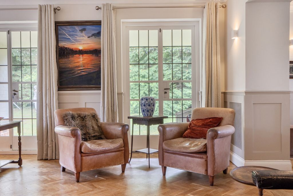 Additional image 8 of 6 bed detached house for saleGreys Road, Henley-On-Thames, Oxfordshire RG9