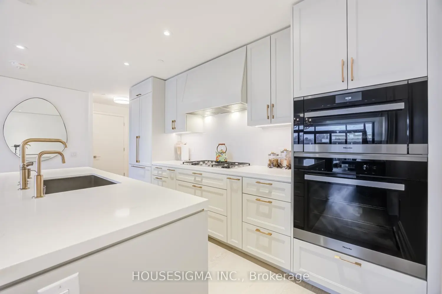 Additional image 6 of 1 Strathgowan Avenue 406