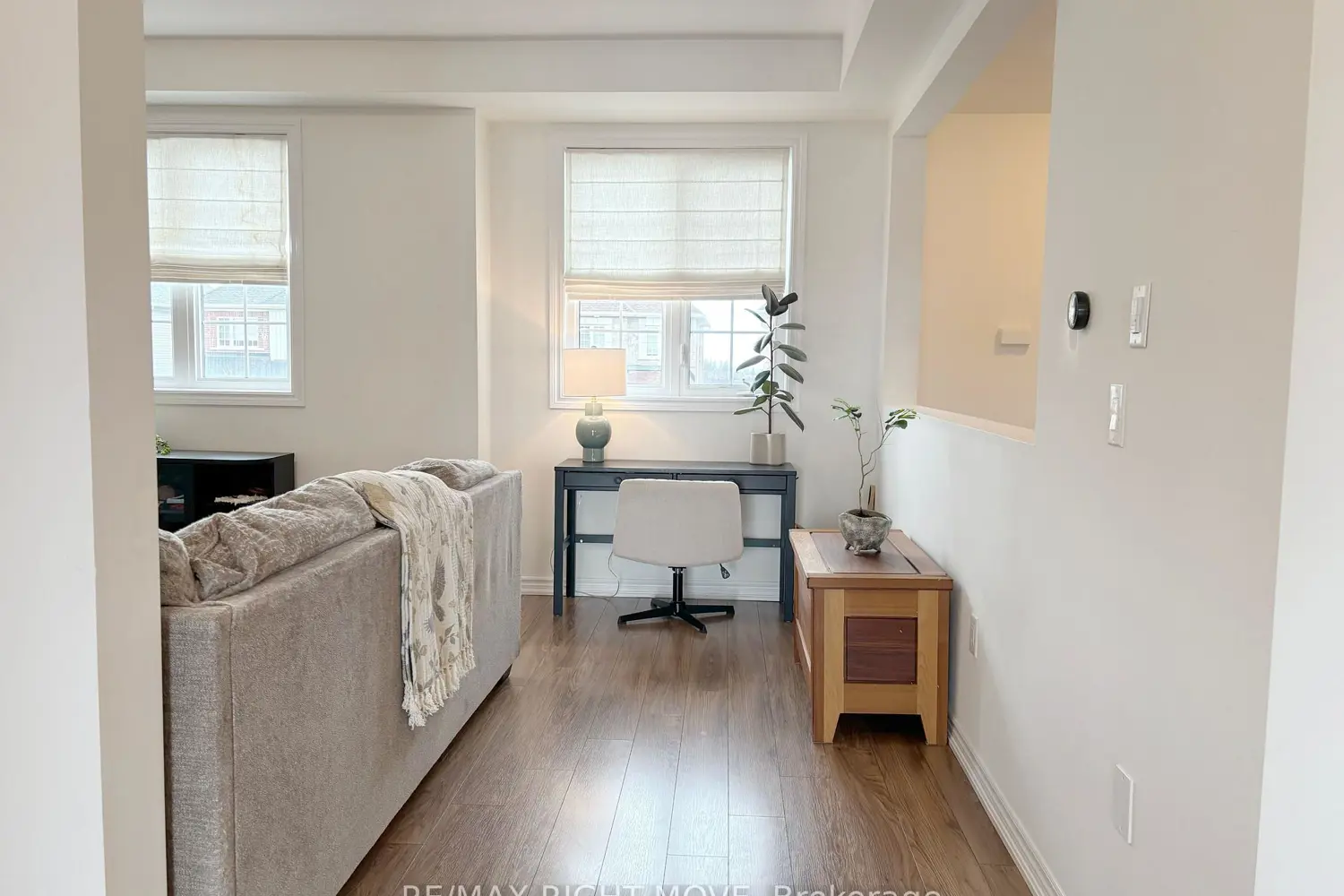 46 Atlantis Drive photo 3