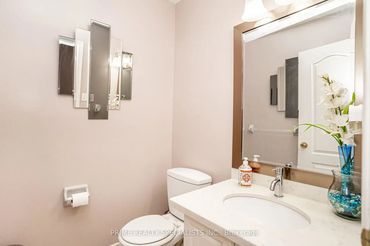 52 Deerglen Drive photo 3
