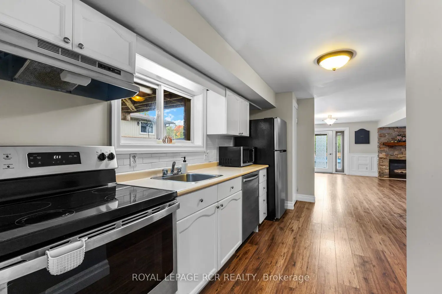 56 Wilson Crescent photo 4