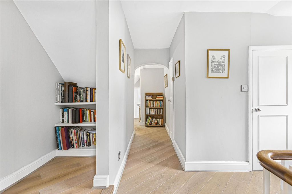 Additional image 21 of 6 bed detached house for saleHertingfordbury Road, Hertingfordbury, Hertford SG14
