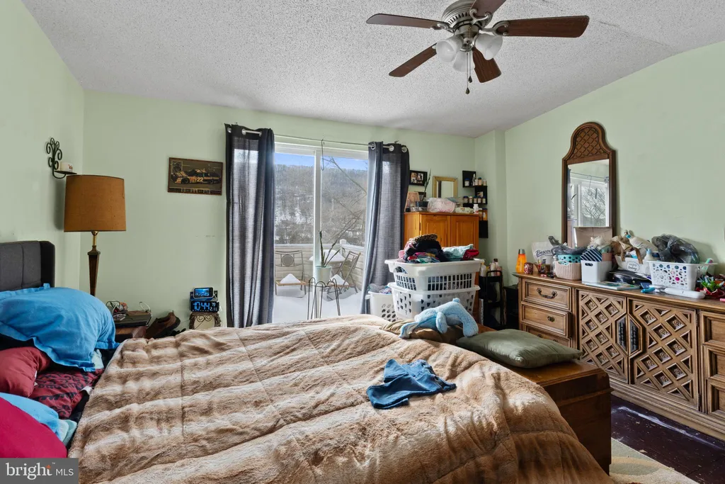 Additional image 23 of 817 Grant Street, Pottsville, PA 17901