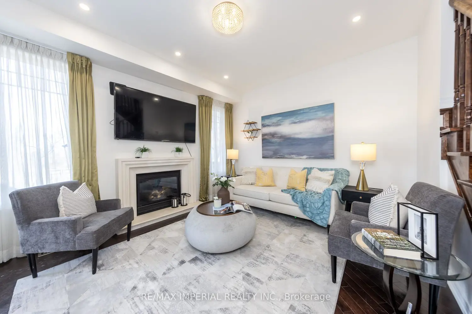 201 Shirrick Drive photo 3