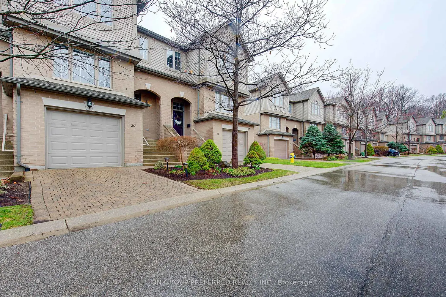 270 North Centre Road 20 photo 2