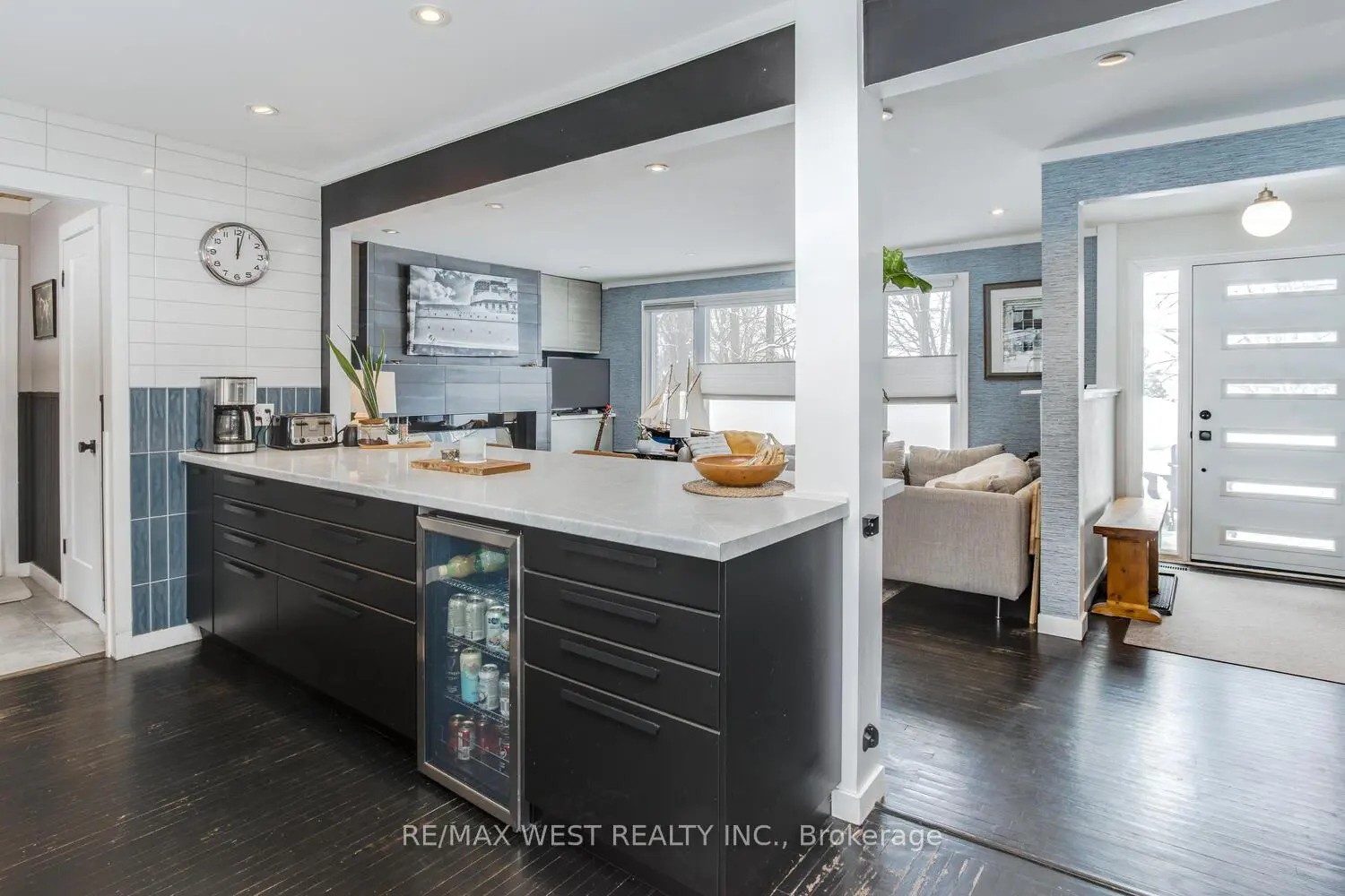 169 Bayview Avenue photo 3