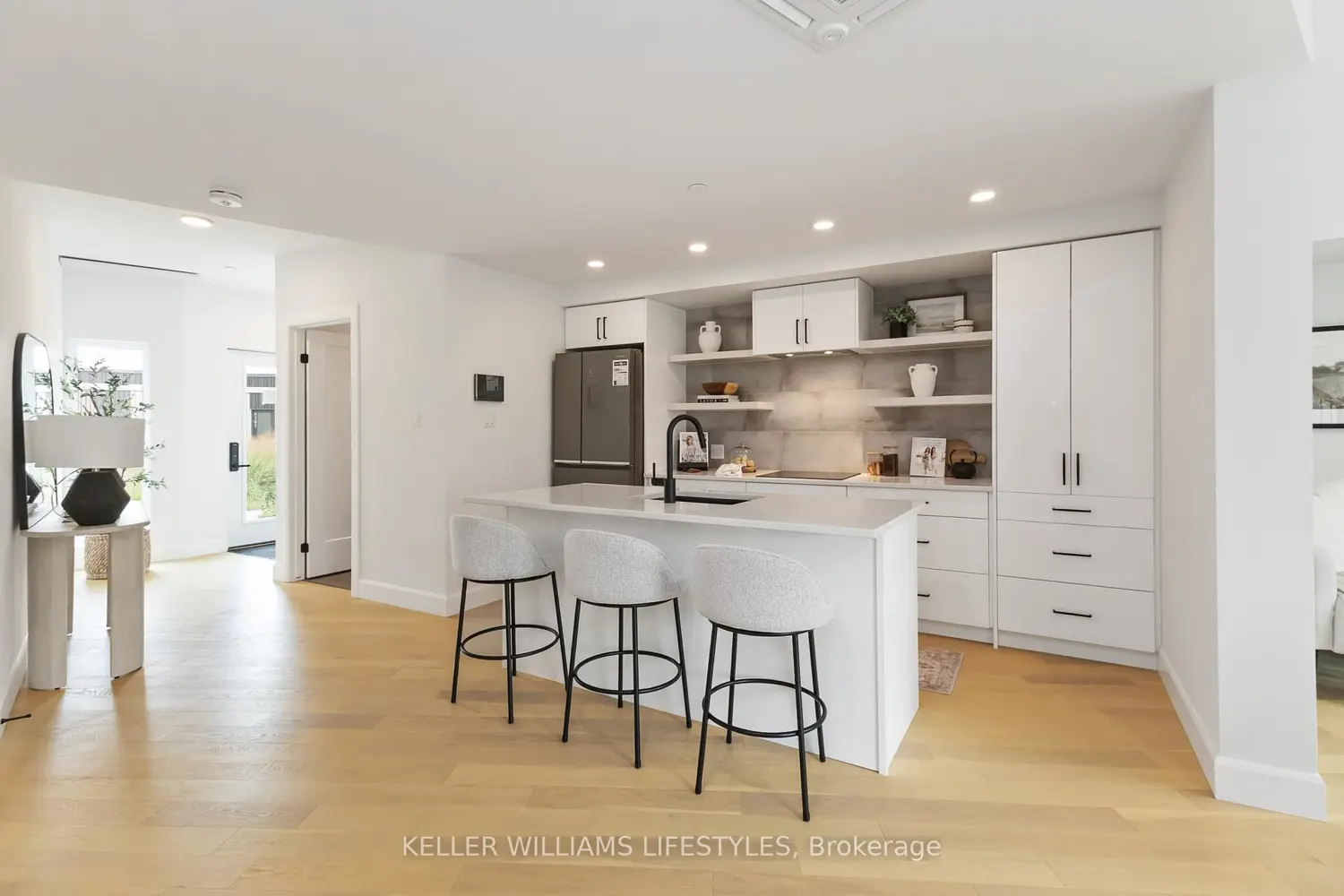 2062 Lumen Drive A110 photo 4