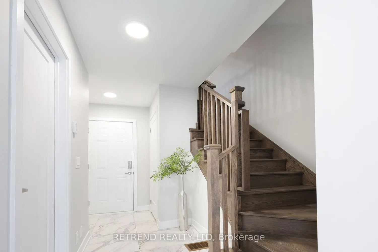 Additional image 4 of 8 Guardhouse Crescent