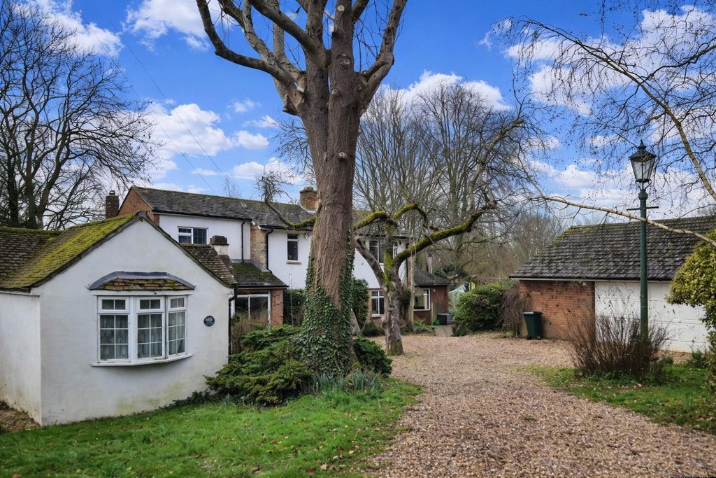 5 bed property for saleHarthall Lane, Pimlico ( Nr Abbots Langley) HP3