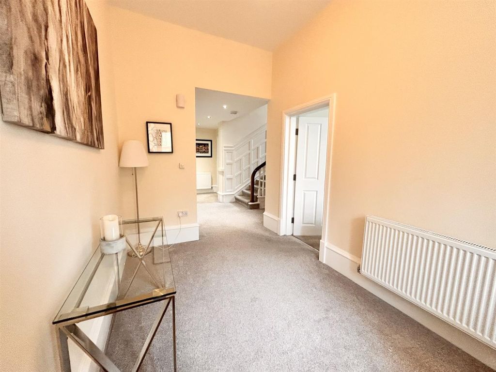 Additional image 3 of 4 bed semi-detached house for saleLinden Road, Halifax HX3