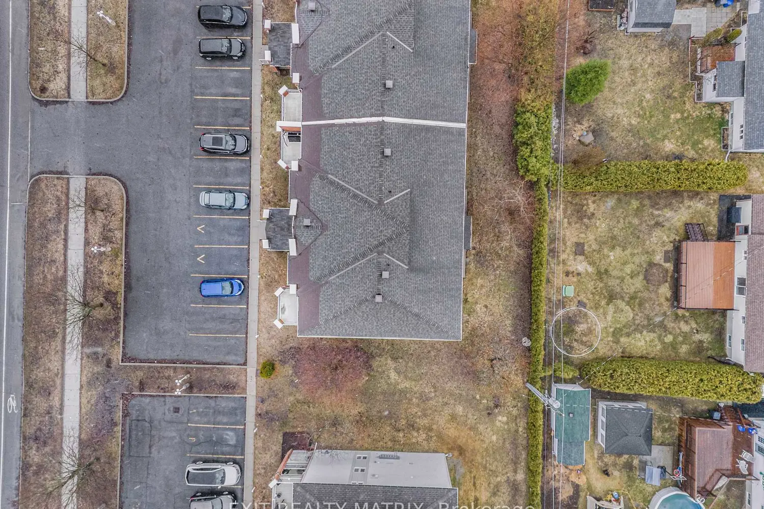 Additional image 20 of 669 Spence Avenue 4