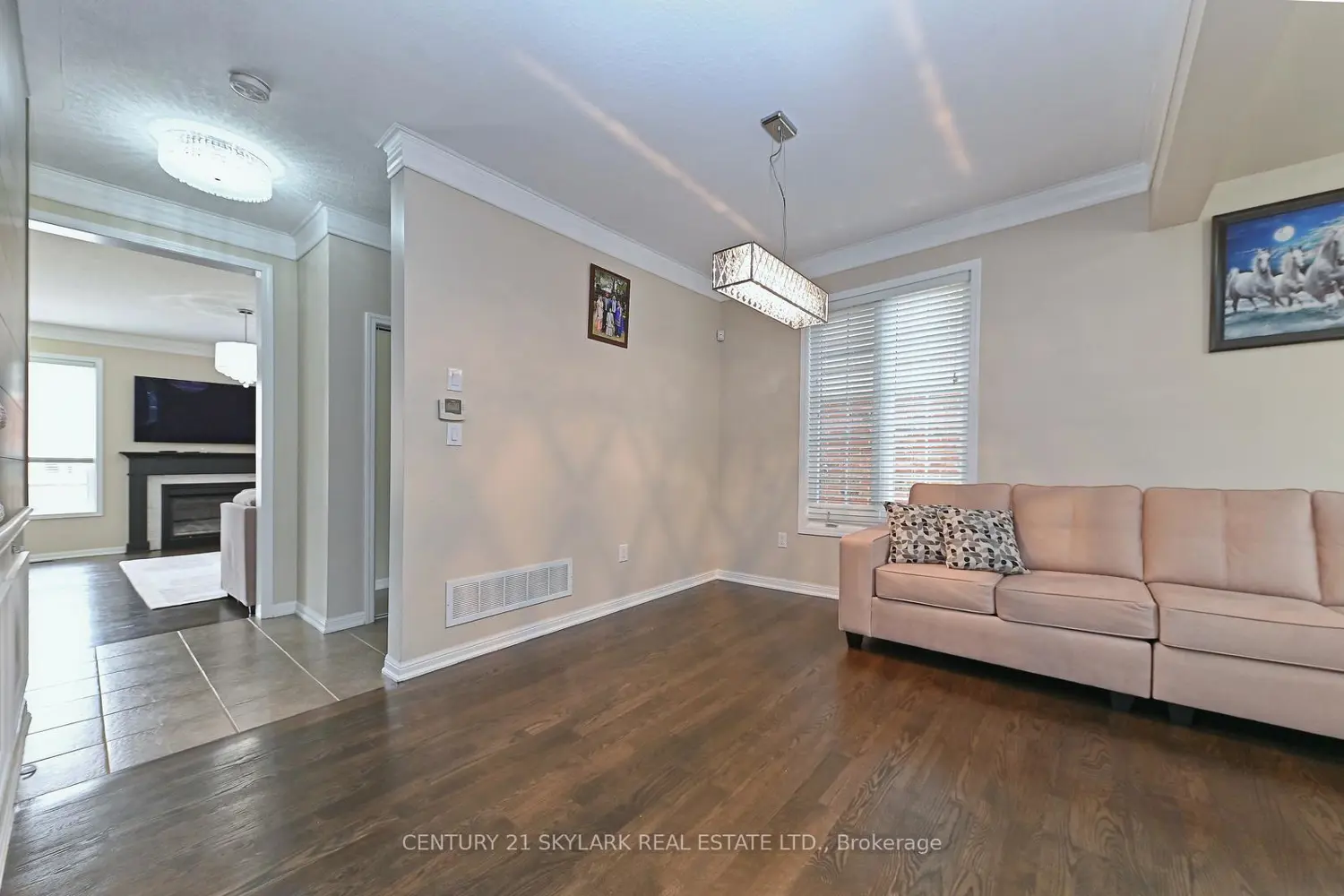 24 Dalton Drive photo 2
