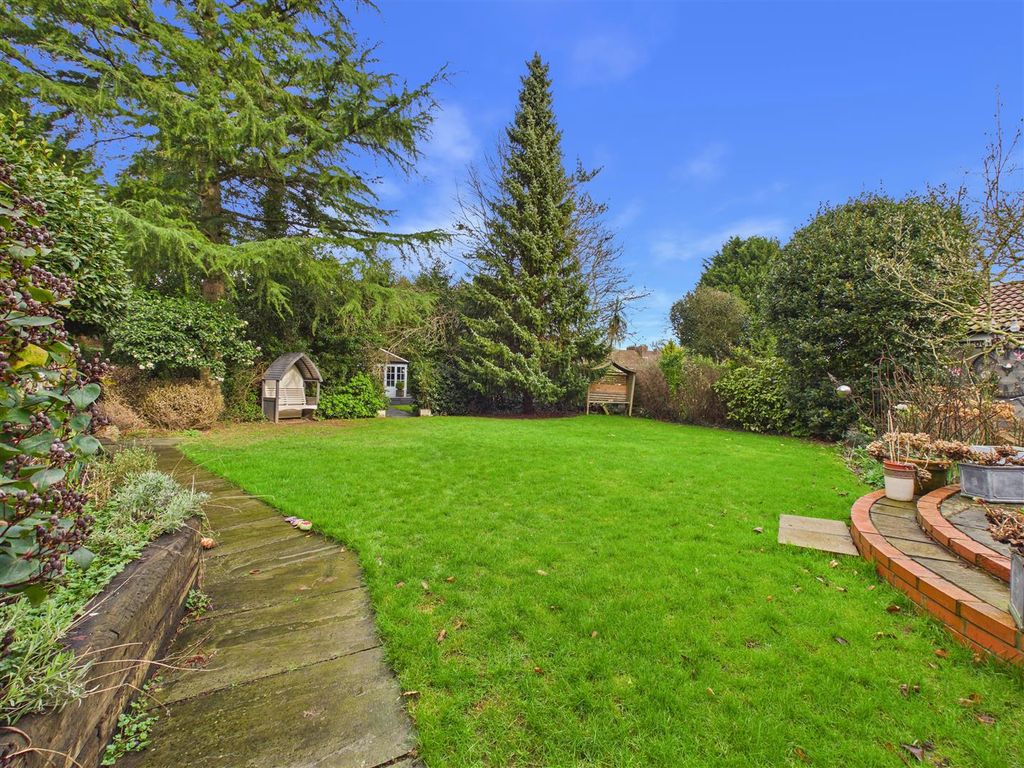 Additional image 20 of 5 bed detached house for saleMarlborough Avenue, Hessle HU13