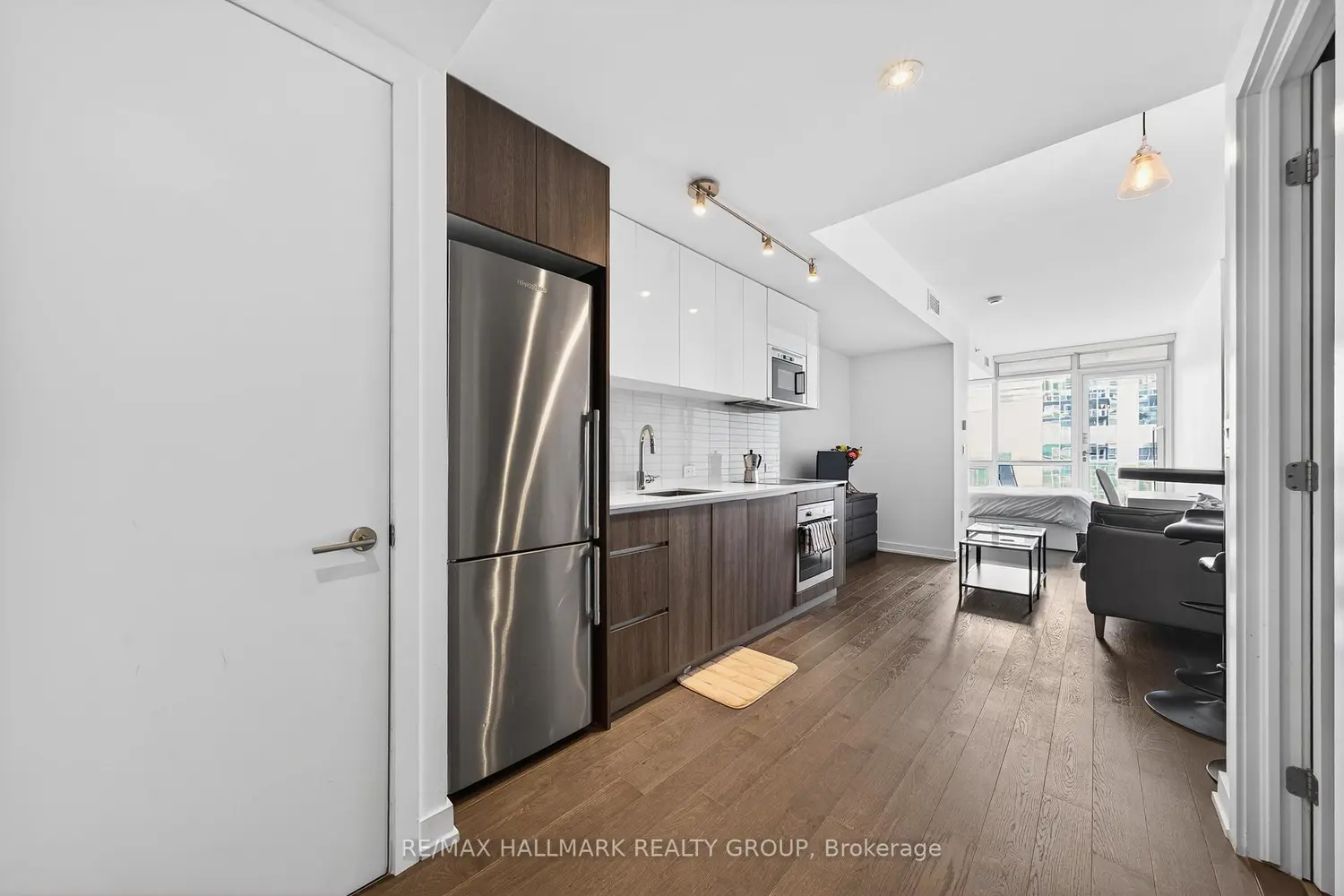 Additional image 5 of 199 Slater Street 1806