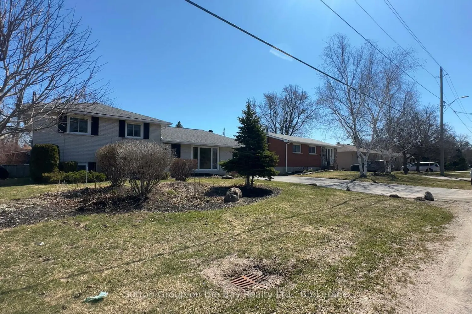 641 Oak Street photo 2