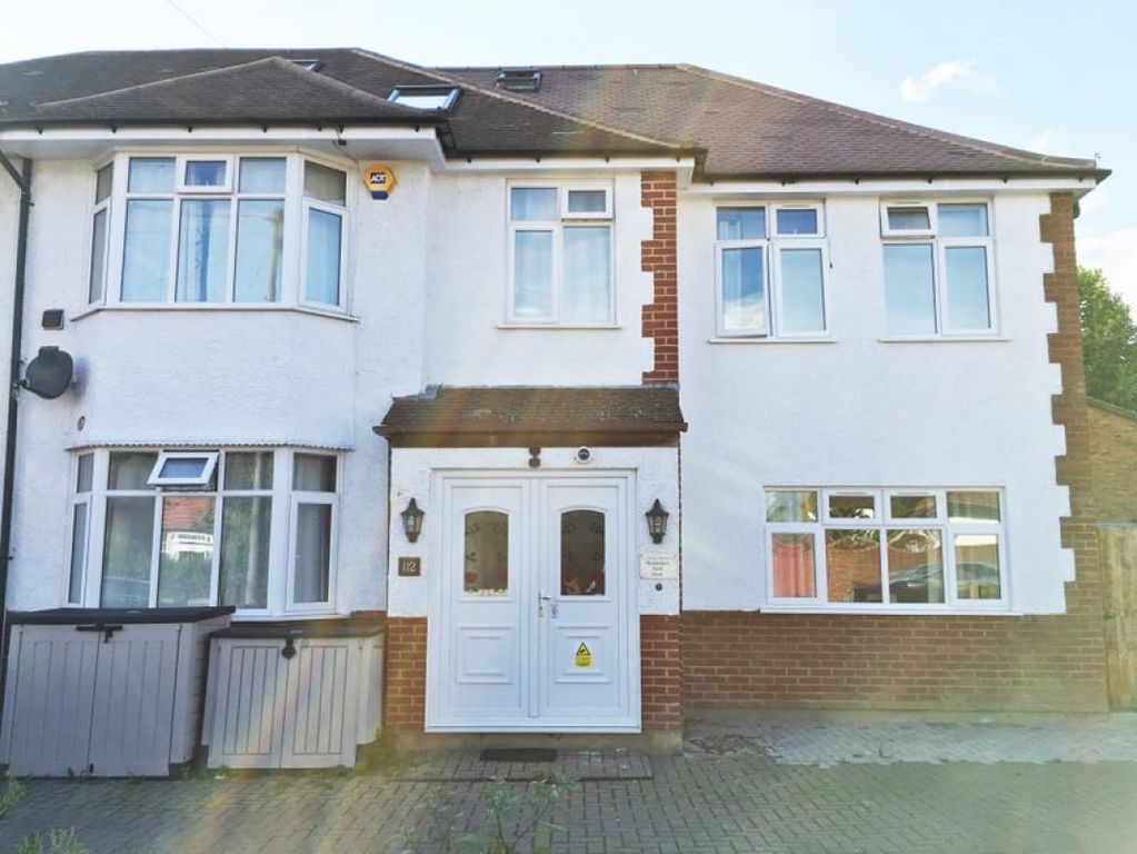 8 bed semi-detached house for saleHogarth Gardens, Hounslow TW5