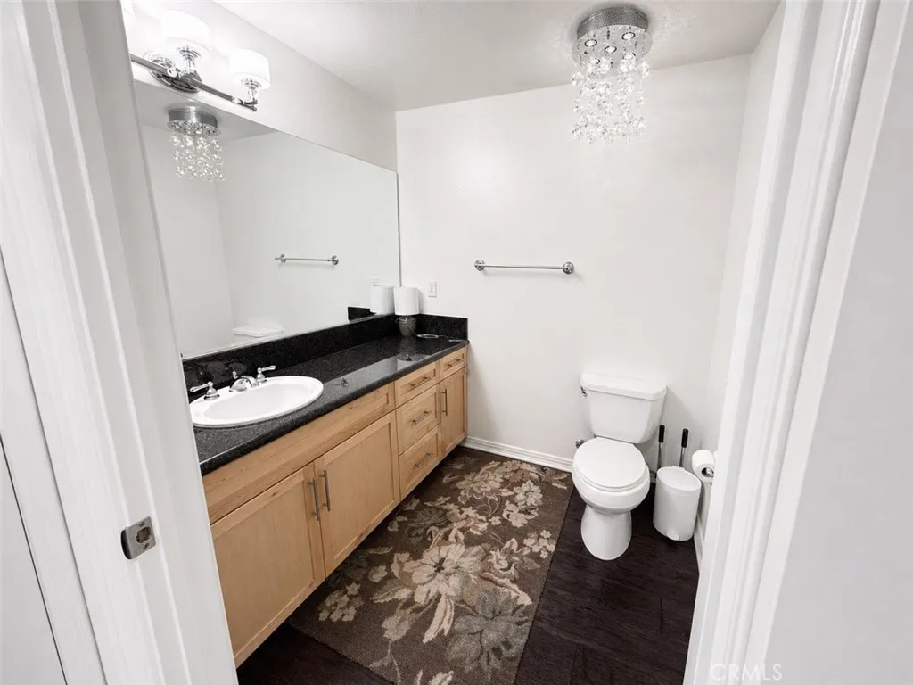 931 E Walnut Street Unit 213, Pasadena, CA 91106 photo 3