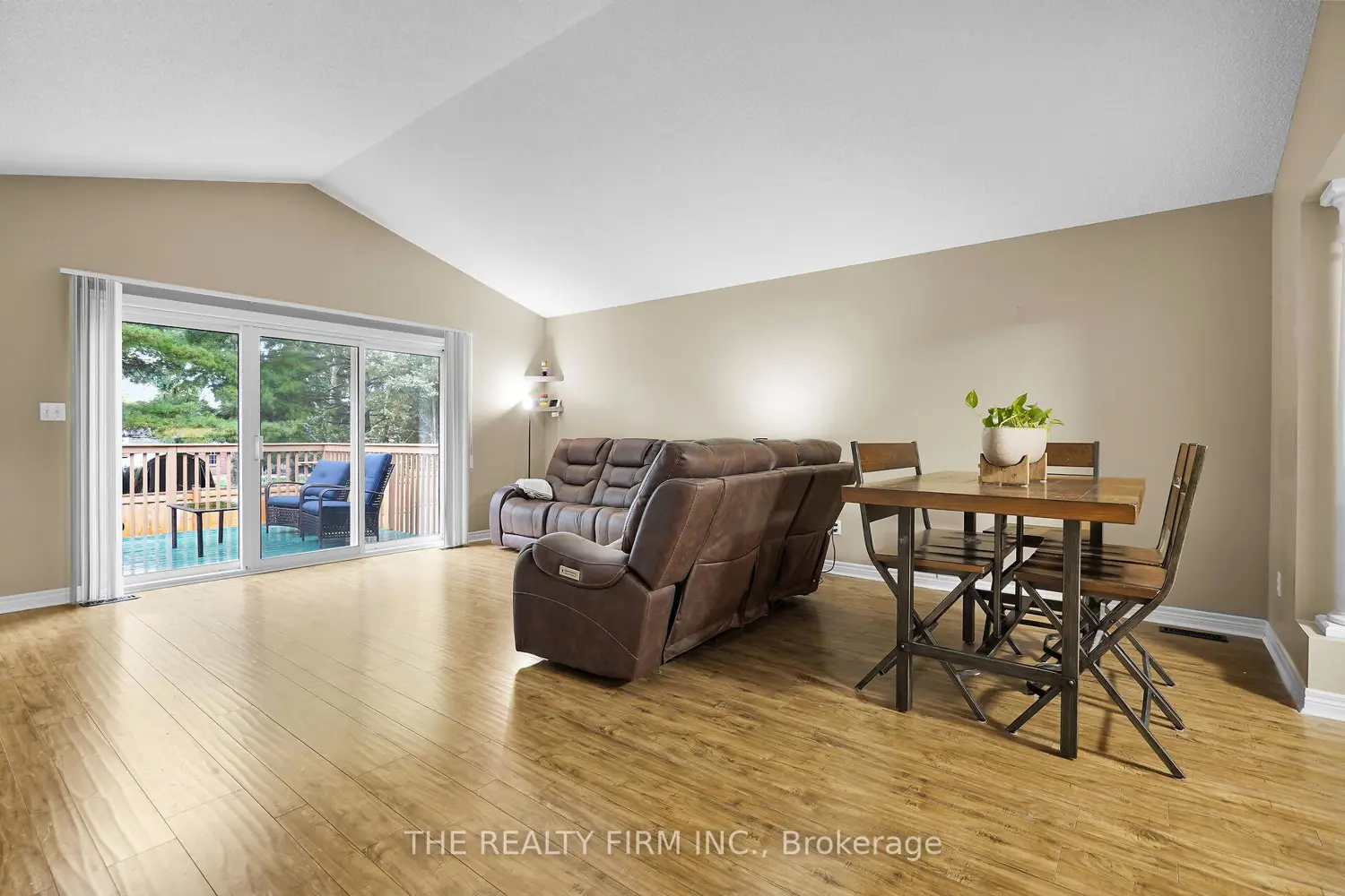20 Windemere Place 17 photo 5