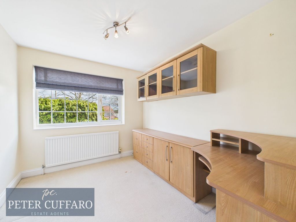 Additional image 17 of 4 bed detached house for saleWare Road, Hoddesdon EN11