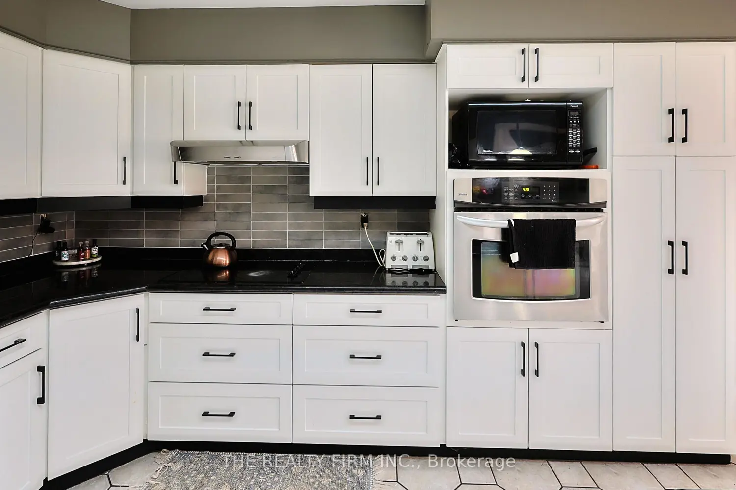 Additional image 8 of 10308 Greenpark Road