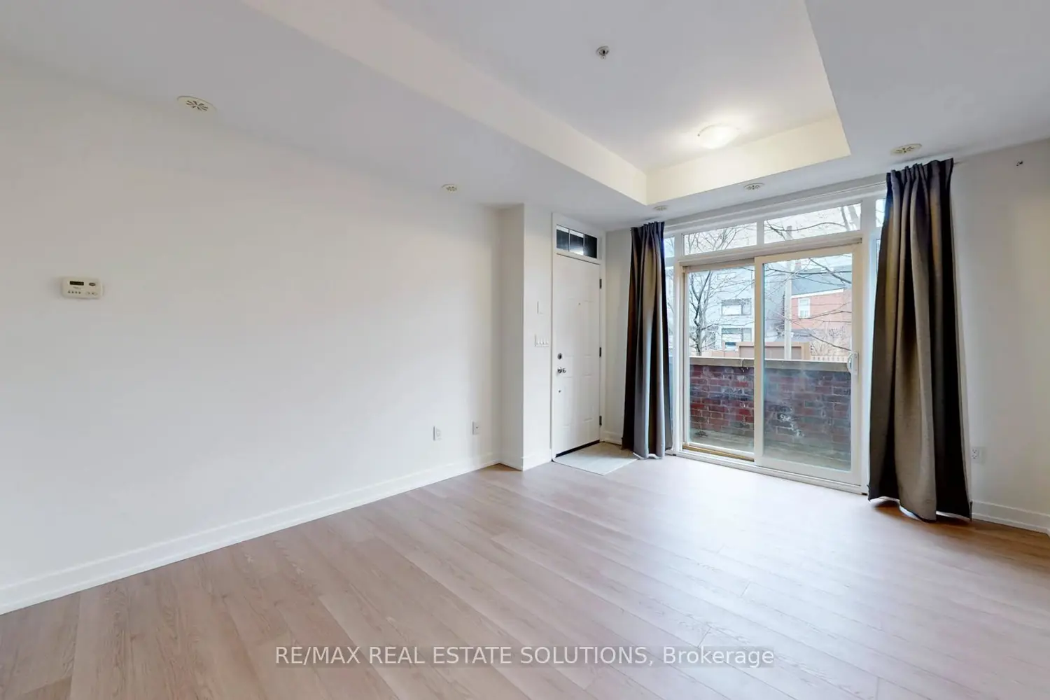 Additional image 7 of 140 Broadview Avenue 59