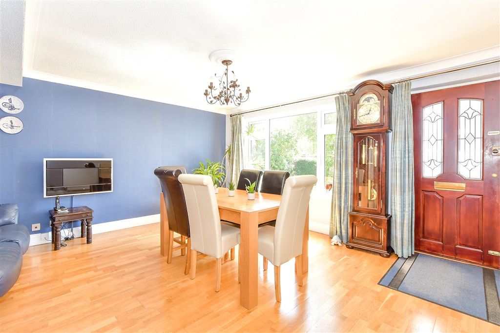 Additional image 5 of 5 bed detached house for saleLangbrook Close, Langstone, Havant, Hampshire PO9