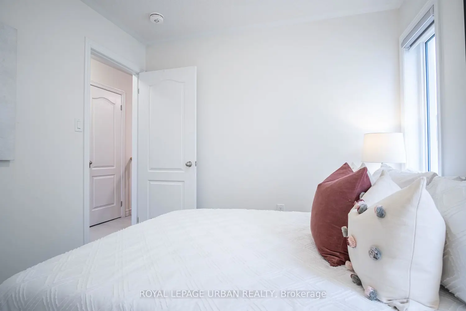 3963 Lodi Road photo 5