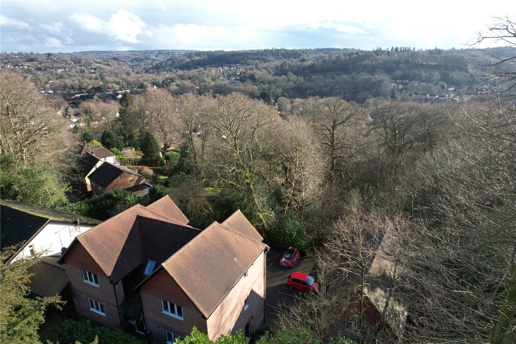 Additional image 11 of 1 bed maisonette for saleLower Hanger, Haslemere, Surrey GU27