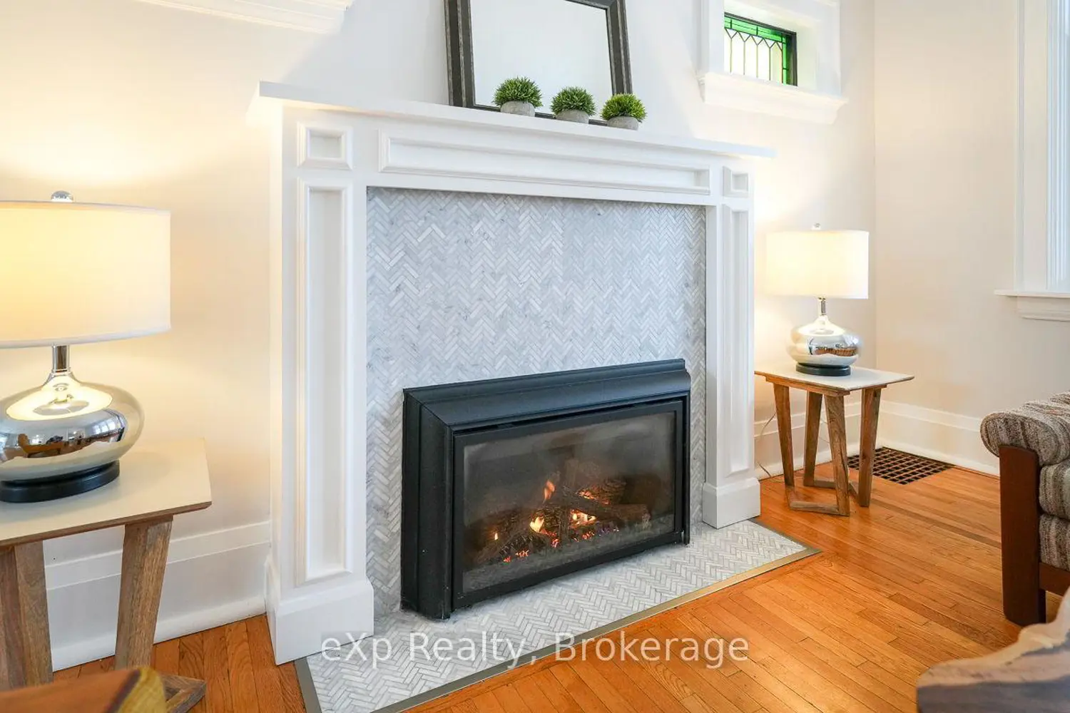 1144 4Th Avenue W photo 3