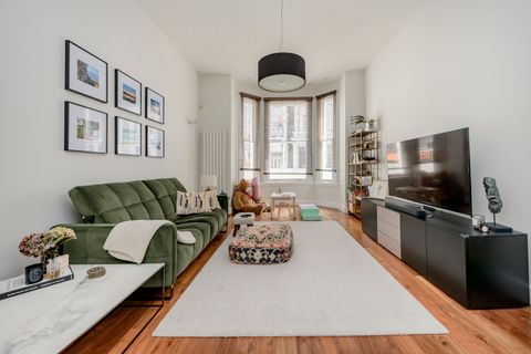 Lexham Gardens W8
