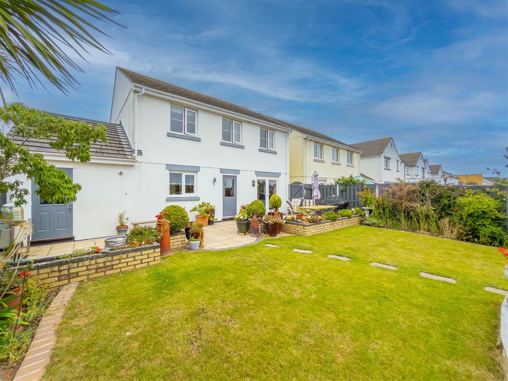 4 bed detached house for saleHellis Wartha, Helston TR13
