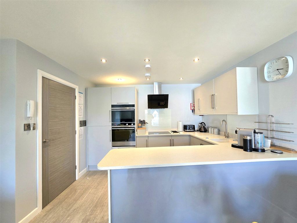 Additional image 5 of 2 bed flat for saleFlexbury Park, Bude, Cornwall EX23