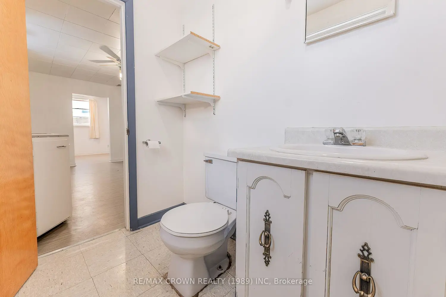 30 Pine Crescent photo 4