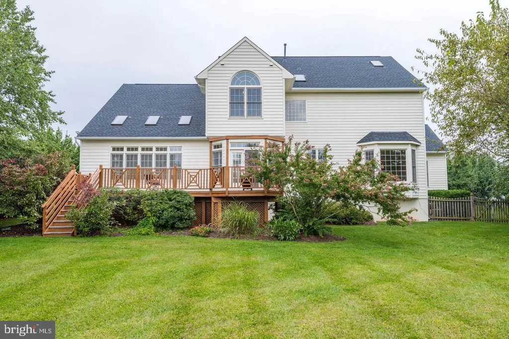 43861 Hartley Place, Ashburn, VA 20147