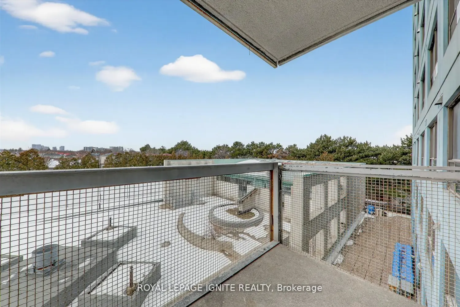 Additional image 12 of 39 Kimbercroft Court 414