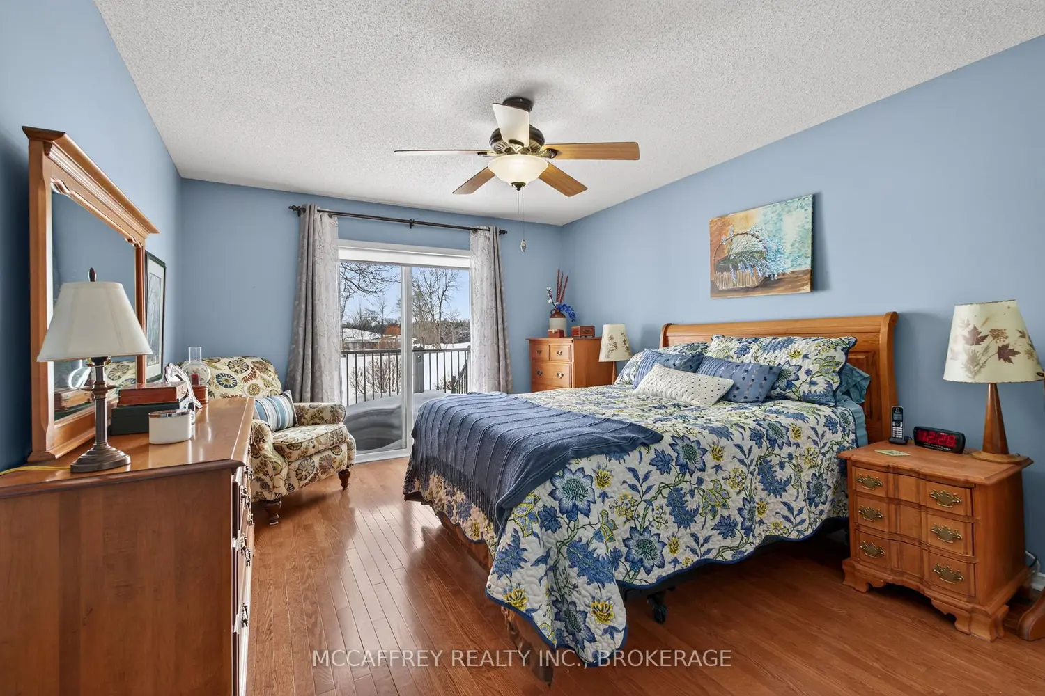 15 Abbey Dawn Drive photo 3