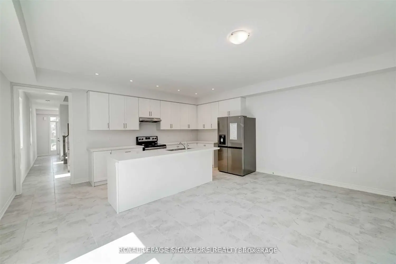 5 Frederick Taylor Way photo 4
