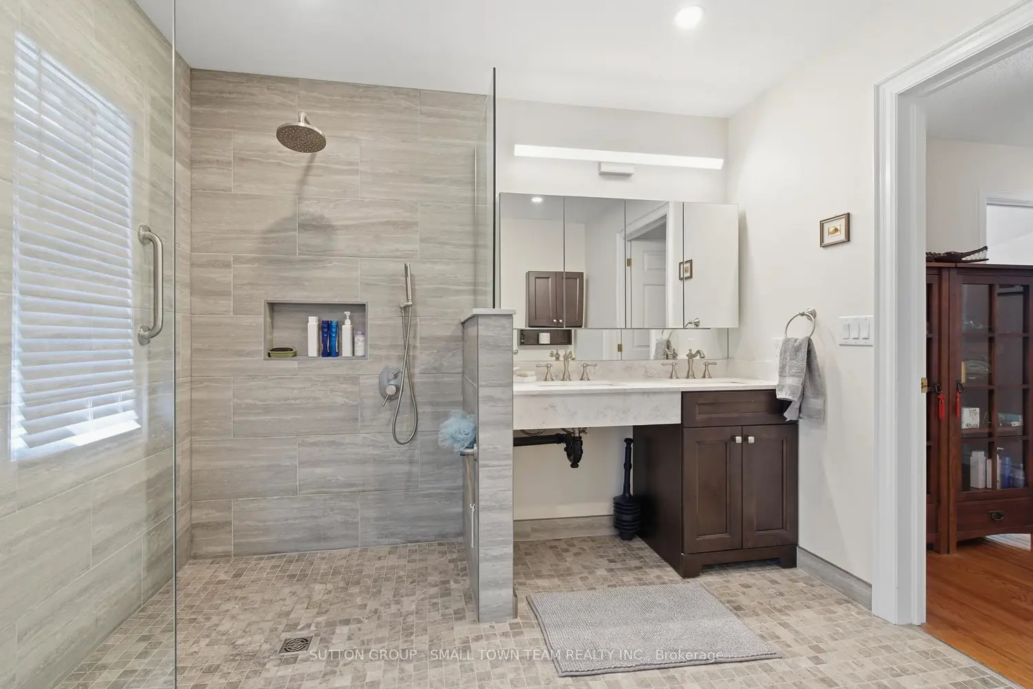 8816 Timberwood Trail photo 5