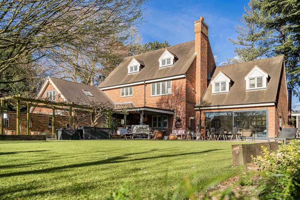 6 bed property for saleHollydell, Hertford SG13