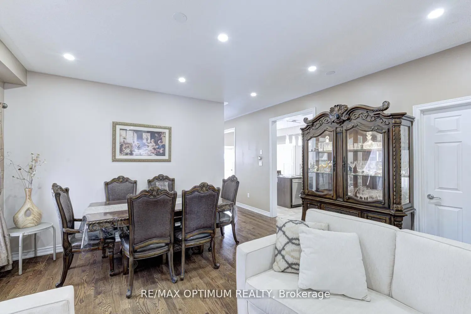 9 Ballyhaise Crescent photo 2